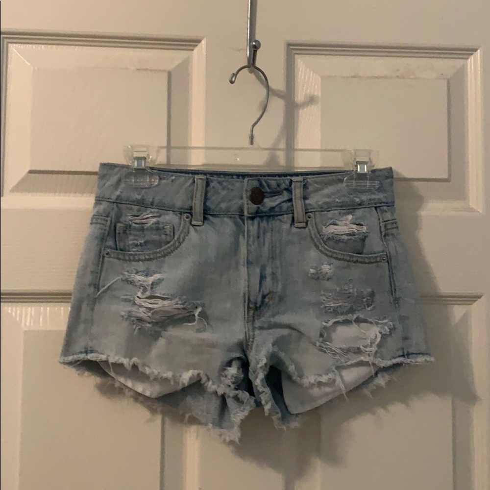 🌼SALE🌼 American Eagle Distressed Denim Shorts
